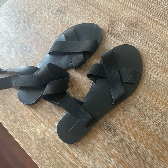 Sandals - Picture 3 of 3